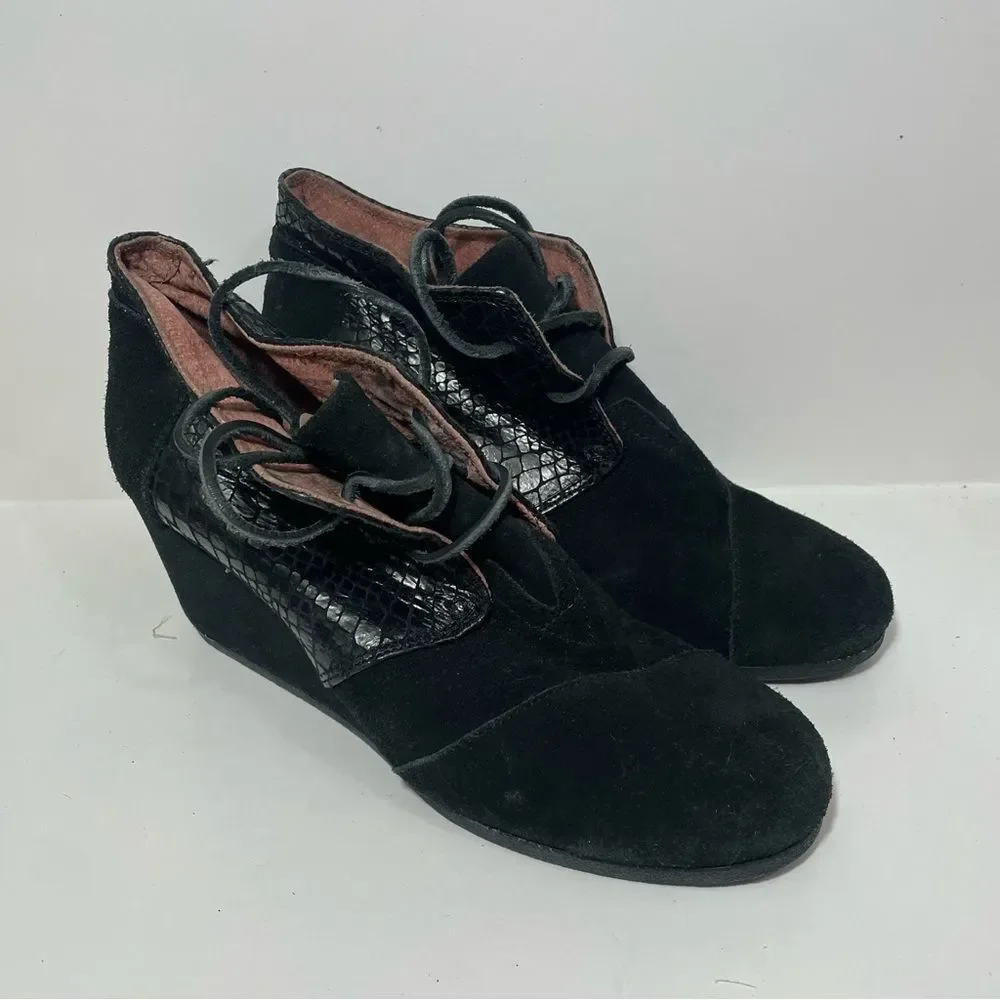 Toms Black Snakeskin Wedge Booties